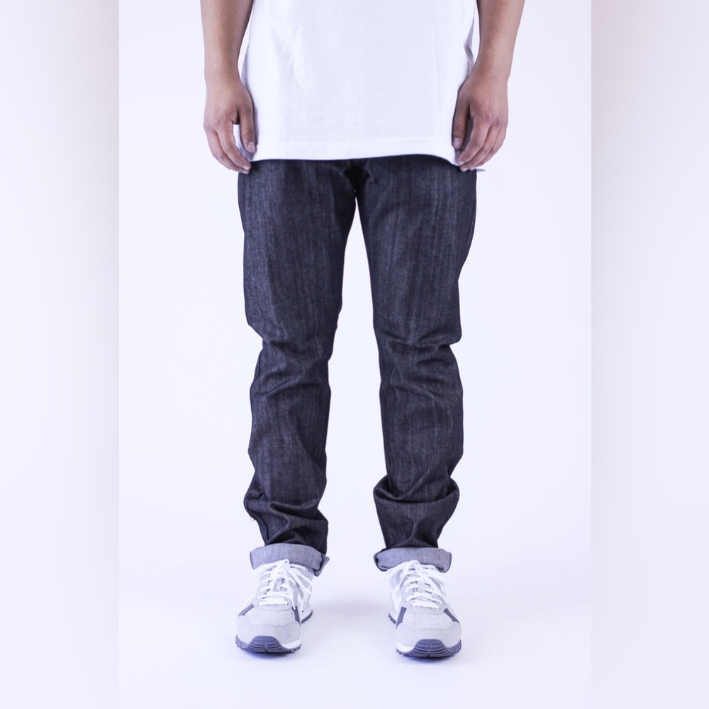 The Kennedy THE ORIGINAL STANDARD RAW DENIM - RAW BLACK